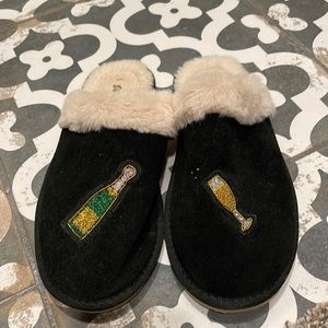 New champagne slippers
